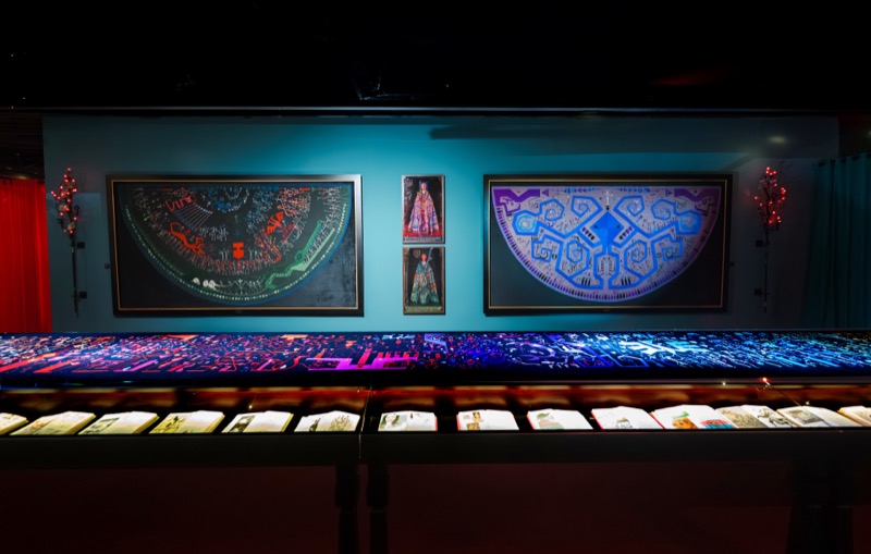 Ember Thread 124 embroidery detail